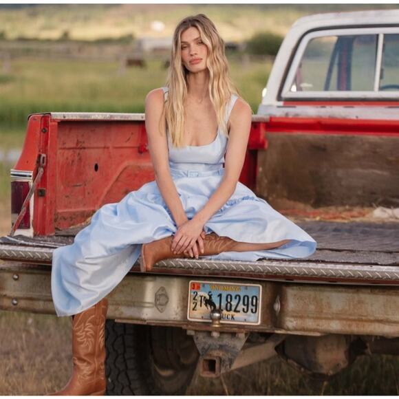 Alice Belted Tiered Midi Dress Size 2 - Picture 2 of 10